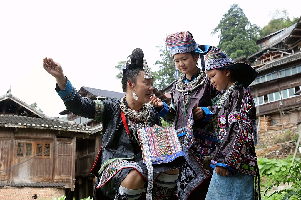 贵州榕江：苗寨非遗代代传