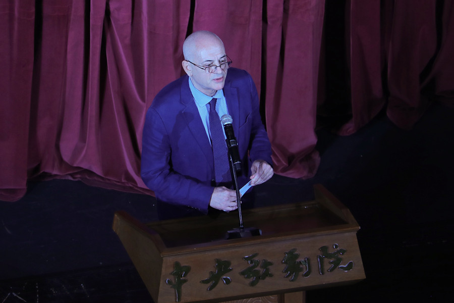 格鲁吉亚驻华大使卡岚达泽：格中关系发展前景光明