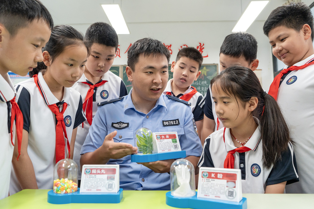 江苏南通：禁毒宣传进校园