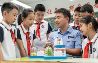江苏南通：禁毒宣传进校园