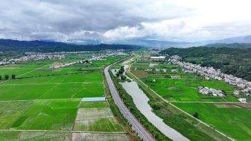湖北房县：蓄水工程保障农田灌溉
