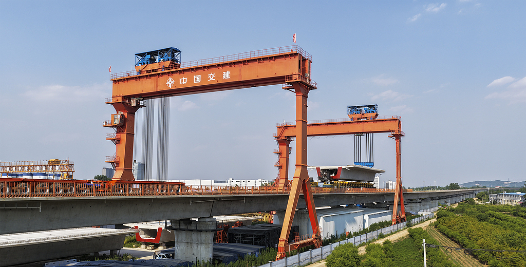 山东枣庄：济枣高铁建设加速推进