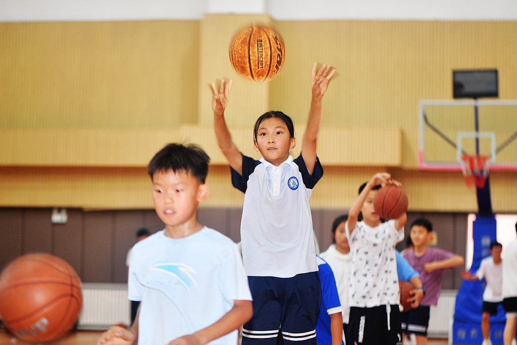 山东青岛：学生乐享“运动暑假”