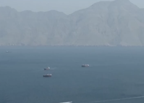 沙特与阿曼磋商霍尔木兹海峡通行问题