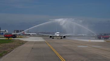 C919飞机高原型完成首次飞行试验