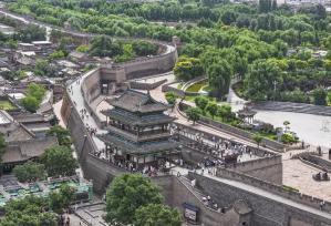 山西晋中：平遥古城暑期旅游持续升温