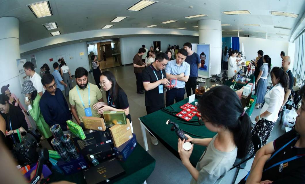 鲁班同学汇活动鲁班技能互动体验环节现场