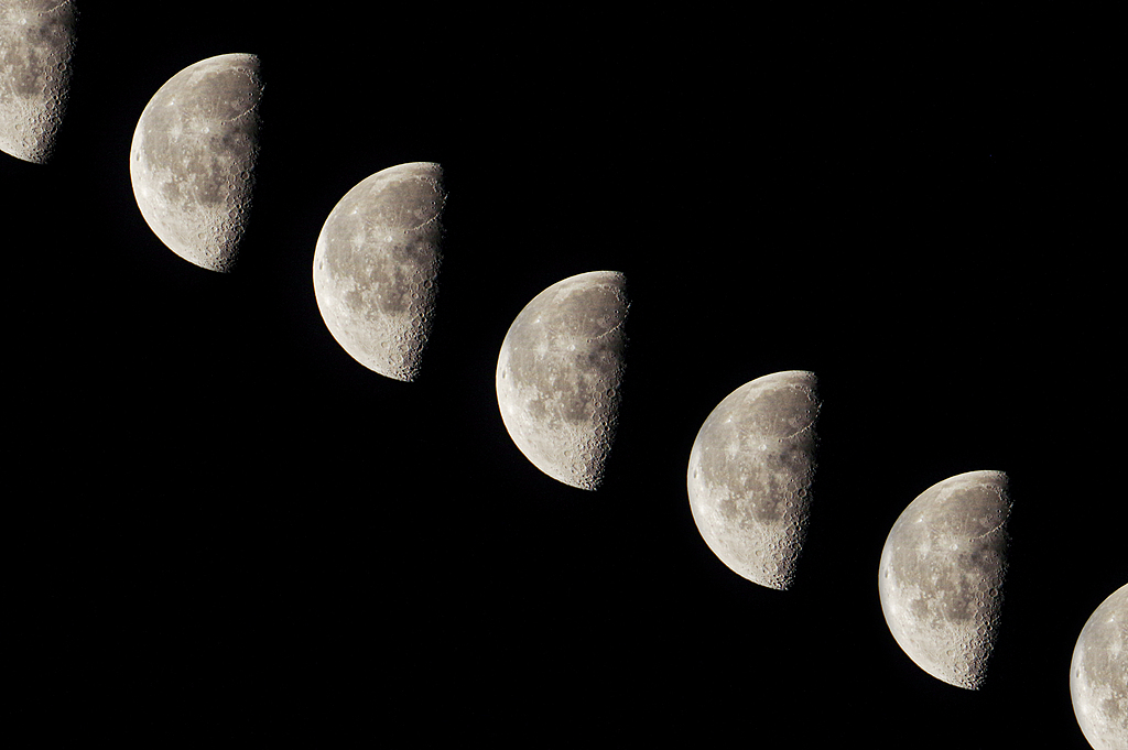 河北邯郸：年内最大下弦月现身夜空