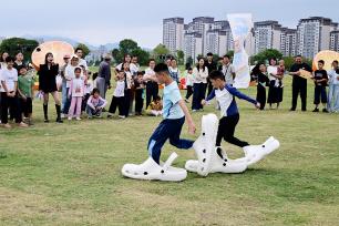 浙江金华：湿地公园乐享国庆假期