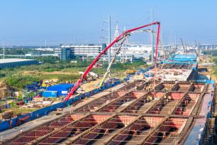 安徽马鞍山：巢马城际铁路建设忙