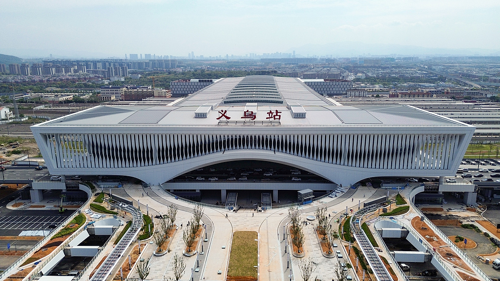 浙江金华：新建铁路义乌站站房正式启用