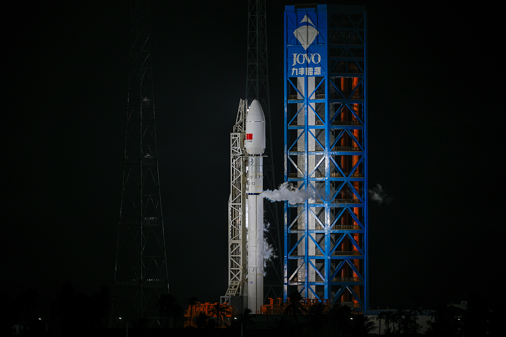 我国成功发射卫星互联网低轨27组卫星