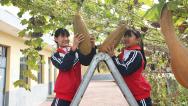 河北唐山：小学学生体验丰收喜悦